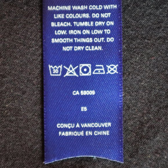 Kit + Ace Navy Short Sleeve Turtleneck - Picture 7 of 7